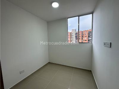 Apartamento de 2 alcobas en arriendo en Urbanizacion Bucaros 1, Bello, 60 m² · foto 10 de 16