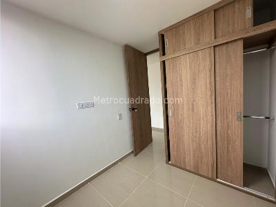 Apartamento de 2 alcobas en arriendo en Urbanizacion Bucaros 1, Bello, 60 m² · foto 11 de 16