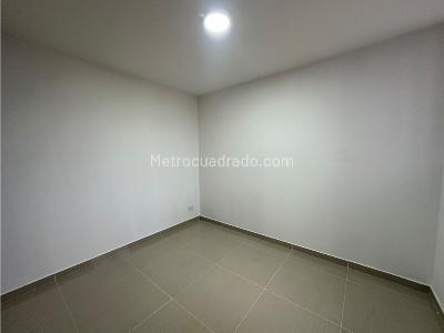 Apartamento de 2 alcobas en arriendo en Urbanizacion Bucaros 1, Bello, 60 m² · foto 13 de 16