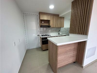 Apartamento en Arriendo, Urbanizacion Bucaros 1, Bello
