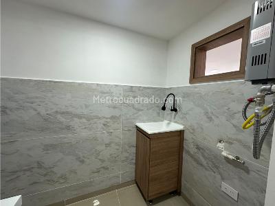 Apartamento de 2 alcobas en arriendo en Urbanizacion Bucaros 1, Bello, 60 m² · foto 3 de 16