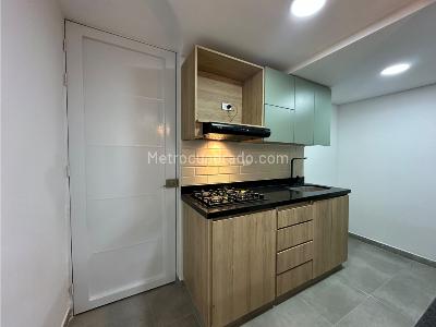 Apartamento de 2 alcobas en arriendo en Urbanizacion Bucaros 1, Bello, 60 m² · foto 2 de 15