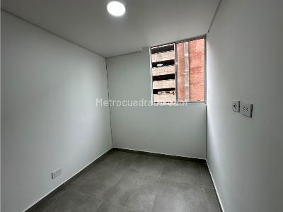 Apartamento de 2 alcobas en arriendo en Urbanizacion Bucaros 1, Bello, 60 m² · foto 9 de 15