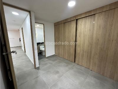 Apartamento de 2 alcobas en arriendo en Urbanizacion Bucaros 1, Bello, 60 m² · foto 14 de 15