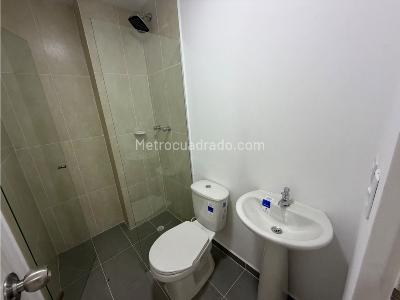 Apartamento de 2 alcobas en arriendo en Maria Auxiliadora, Sabaneta, 55 m² · foto 16 de 18