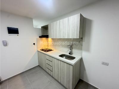 Apartaestudio en arriendo en Maria Auxiliadora, Sabaneta, 44 m² · foto 3 de 19