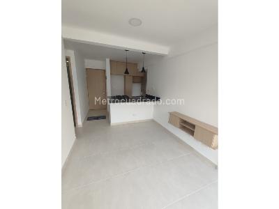 Apartamento de 2 alcobas en arriendo en Calasanz, Medellín, 55 m² · foto 3 de 12