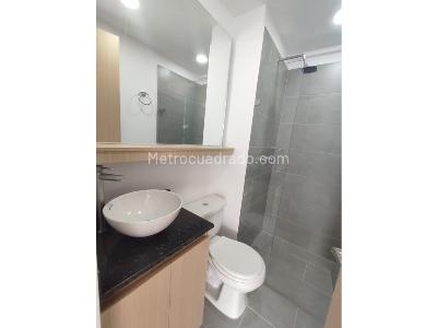 Apartamento de 2 alcobas en arriendo en Calasanz, Medellín, 55 m² · foto 6 de 12