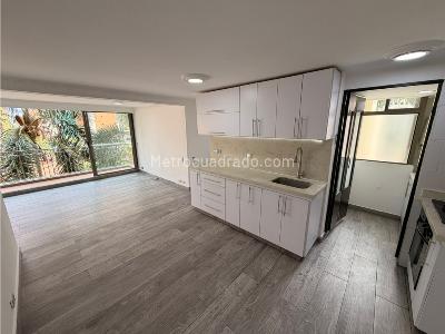 Apartment for rent in Loma De Los Bernal, Medellín
