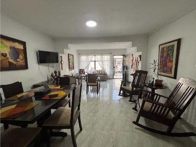 Casa de 5 alcobas en venta en Primero De Mayo, Cali, 130 m² · foto 2 de 20