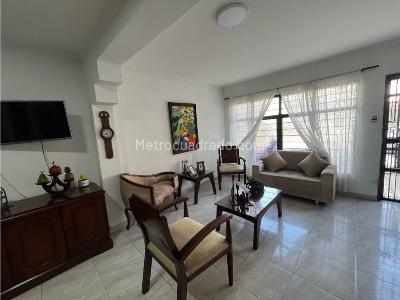 Casa de 5 alcobas en venta en Primero De Mayo, Cali, 130 m² · foto 4 de 20
