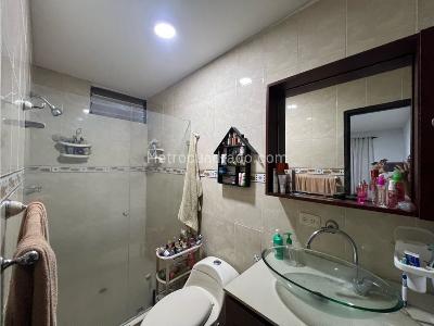 Casa de 5 alcobas en venta en Primero De Mayo, Cali, 130 m² · foto 18 de 20
