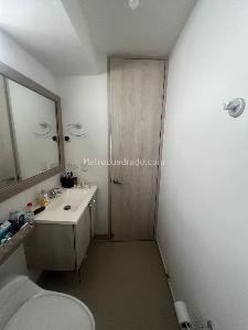 Apartamento de 3 alcobas en venta en Valle Del Lili, Cali, 84 m² · foto 18 de 20