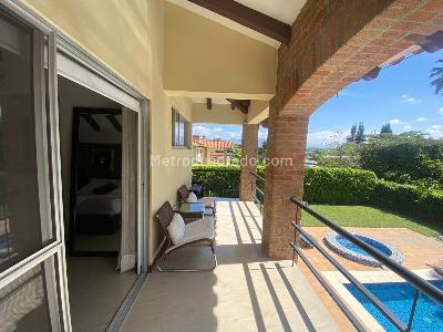 Casa de 5 alcobas en venta en Cerritos Cafelia, Pereira, 1200 m² · foto 6 de 10