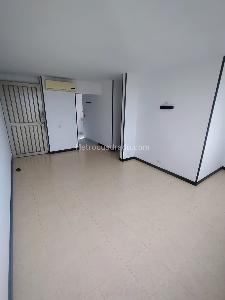 Apartamento en venta en Valle Del Lili, Cali · foto 4 de 14