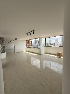 Apartamento de 5 alcobas en venta en La Merced, Cali, 270 m² · foto 2 de 20