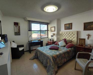 Apartamento de 4 alcobas en venta en El Ingenio, Cali, 137 m² · foto 16 de 20