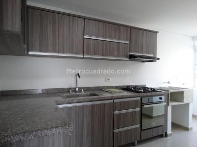 Apartamento en venta en La Arboleda, Cali · foto 4 de 15