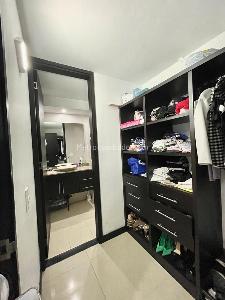 Apartamento de 5 alcobas en venta en El Ingenio, Cali, 135 m² · foto 12 de 15