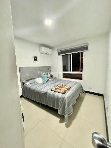 Apartamento de 5 alcobas en venta en El Ingenio, Cali, 135 m² · foto 5 de 15
