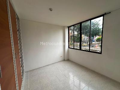 Casa de 5 alcobas en venta en El Gran Limonar, Cali, 725 m² · foto 7 de 20