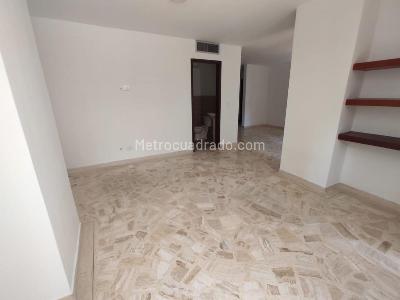 Apartamento de 3 alcobas en venta en Altos De Riomar, Barranquilla, 137 m² · foto 2 de 16