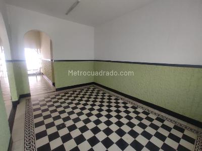 Casa de 5 alcobas en arriendo en El Prado, Barranquilla, 260 m² · foto 3 de 8