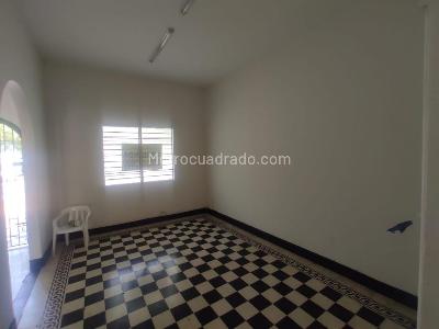 Casa de 5 alcobas en arriendo en El Prado, Barranquilla, 260 m² · foto 5 de 8