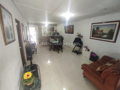 Casa de 3 alcobas en venta en La Arboraya, Barranquilla, 350 m² · foto 5 de 11