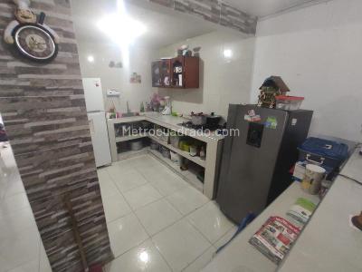 Casa de 3 alcobas en venta en La Arboraya, Barranquilla, 350 m² · foto 6 de 11