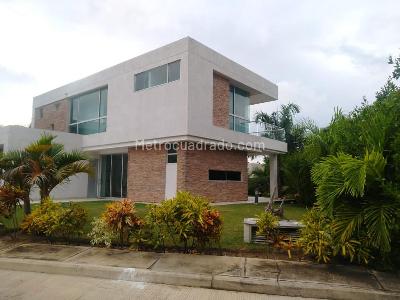 Casa de 3 alcobas en arriendo en Barranquilla, 450 m² · foto 17 de 20