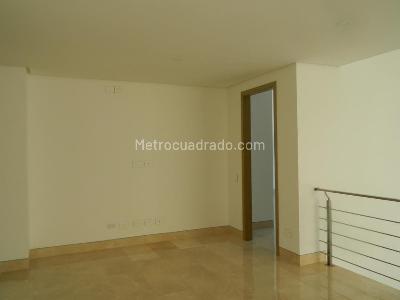 Casa de 5 alcobas en venta en Villa Campestre, Barranquilla, 337 m² · foto 5 de 20