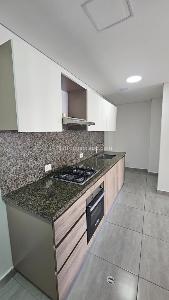 Apartamento de 2 alcobas en venta en Andalucia, Barranquilla, 87 m² · foto 7 de 16
