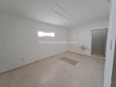 Casa de 5 alcobas en arriendo en Granadillo, Barranquilla, 650 m² · foto 10 de 20