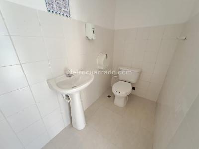 Casa de 5 alcobas en arriendo en Granadillo, Barranquilla, 650 m² · foto 14 de 20