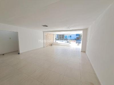 Casa de 5 alcobas en arriendo en Granadillo, Barranquilla, 650 m² · foto 3 de 20