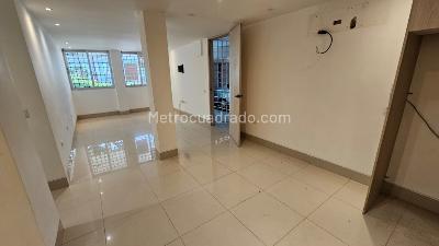 Apartamento en arriendo en El Golf, Barranquilla · foto 4 de 19