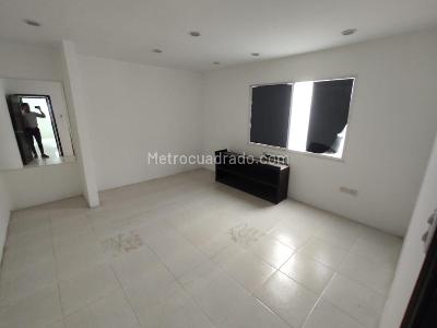 Casa de 5 alcobas en arriendo en La Campiña, Barranquilla, 245 m² · foto 10 de 20