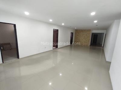 Casa de 5 alcobas en arriendo en La Campiña, Barranquilla, 245 m² · foto 3 de 20
