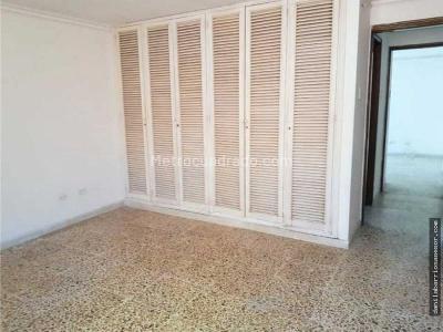 Apartamento de 3 alcobas en venta en Altos De Riomar, Barranquilla, 156 m² · foto 18 de 20