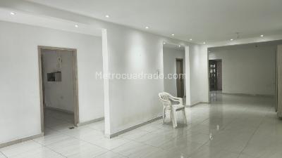 Casa de 5 alcobas en arriendo en Granadillo, Barranquilla, 480 m² · foto 4 de 20