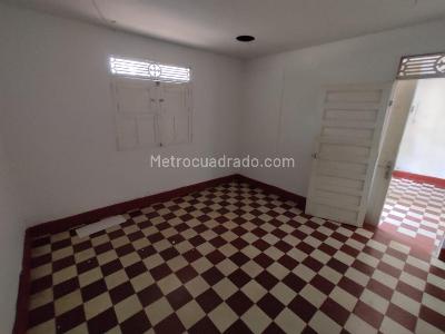 Casa de 4 alcobas en arriendo en El Prado, Barranquilla, 250 m² · foto 12 de 17