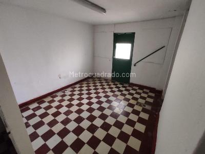 Casa de 4 alcobas en arriendo en El Prado, Barranquilla, 250 m² · foto 15 de 17