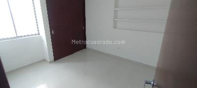 Apartamento de 3 alcobas en venta en Nuevo Sotomayor, Bucaramanga, 84 m² · foto 10 de 18