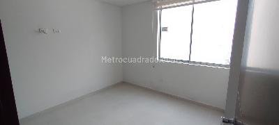 Apartamento de 3 alcobas en venta en Nuevo Sotomayor, Bucaramanga, 84 m² · foto 11 de 18