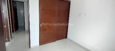 Apartamento de 3 alcobas en venta en Nuevo Sotomayor, Bucaramanga, 84 m² · foto 12 de 18
