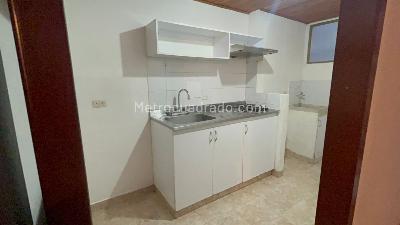 Apartamento de 2 alcobas en arriendo en El Real, Bogotá, 45 m² · foto 8 de 14