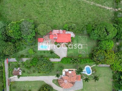 Casa de 5 alcobas en venta en Vereda La Llanerita, Villavicencio · foto 19 de 20