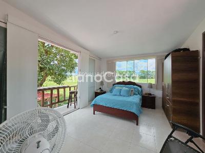 Casa de 5 alcobas en venta en Vereda La Llanerita, Villavicencio · foto 11 de 20