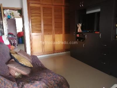 Apartamento de 4 alcobas en venta en Sotomayor, Bucaramanga, 189 m² · foto 12 de 17